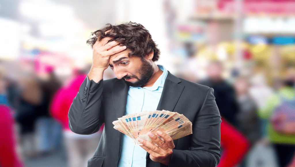 Seorang bankir memerlukan mesin hitung uang portable