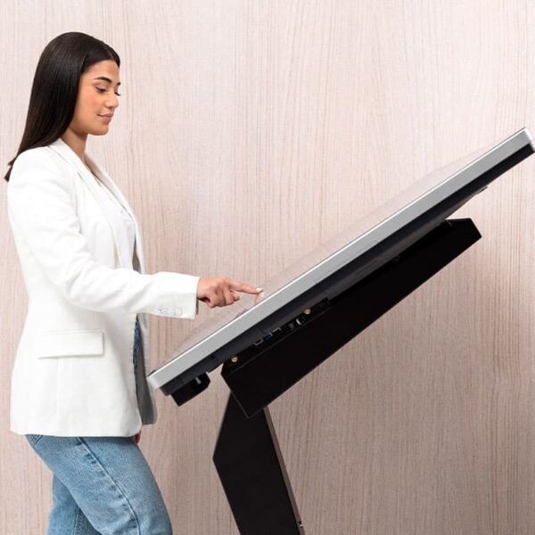 Connect to visitors with interactive digital signage 