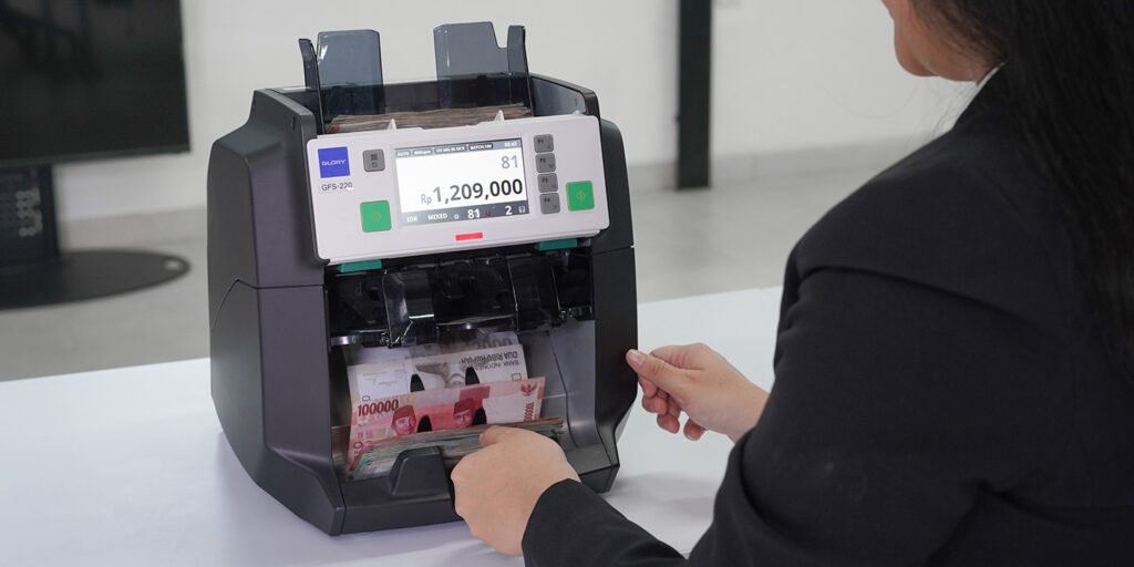 An Illustration on How Cash Processing Simplify Business Operation.