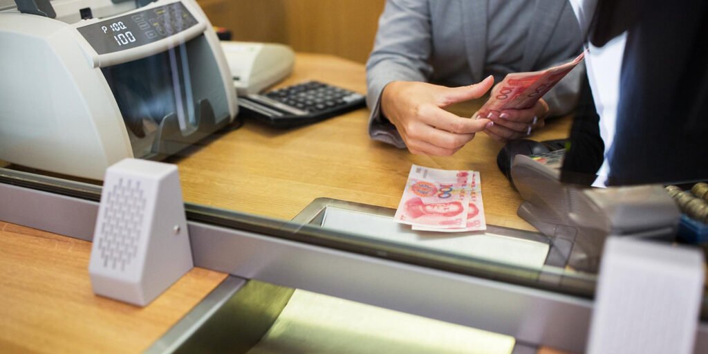 Cash Processing in Banking Industry, an Illustration.